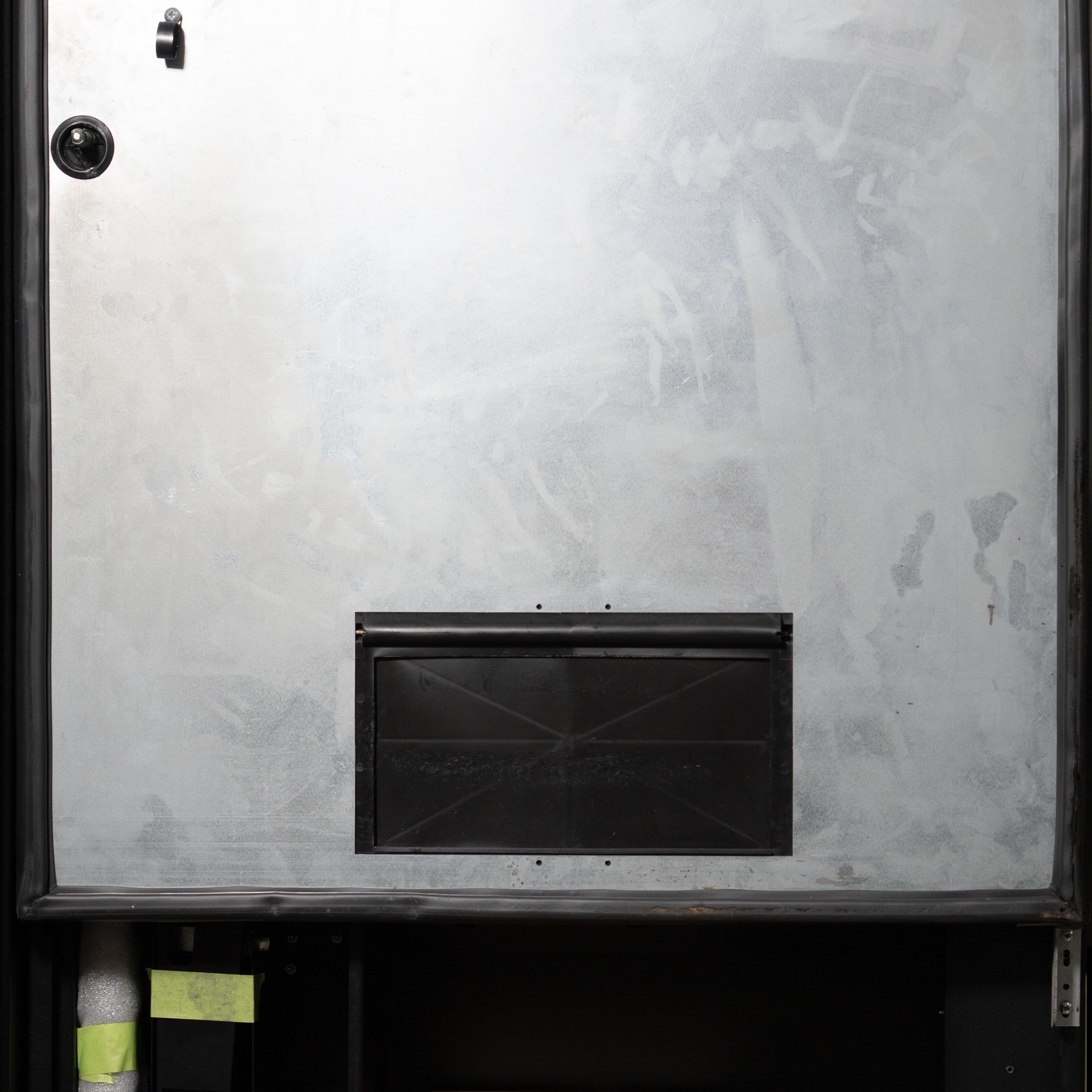 10 Selection Cold Drink Vending Machine - Used