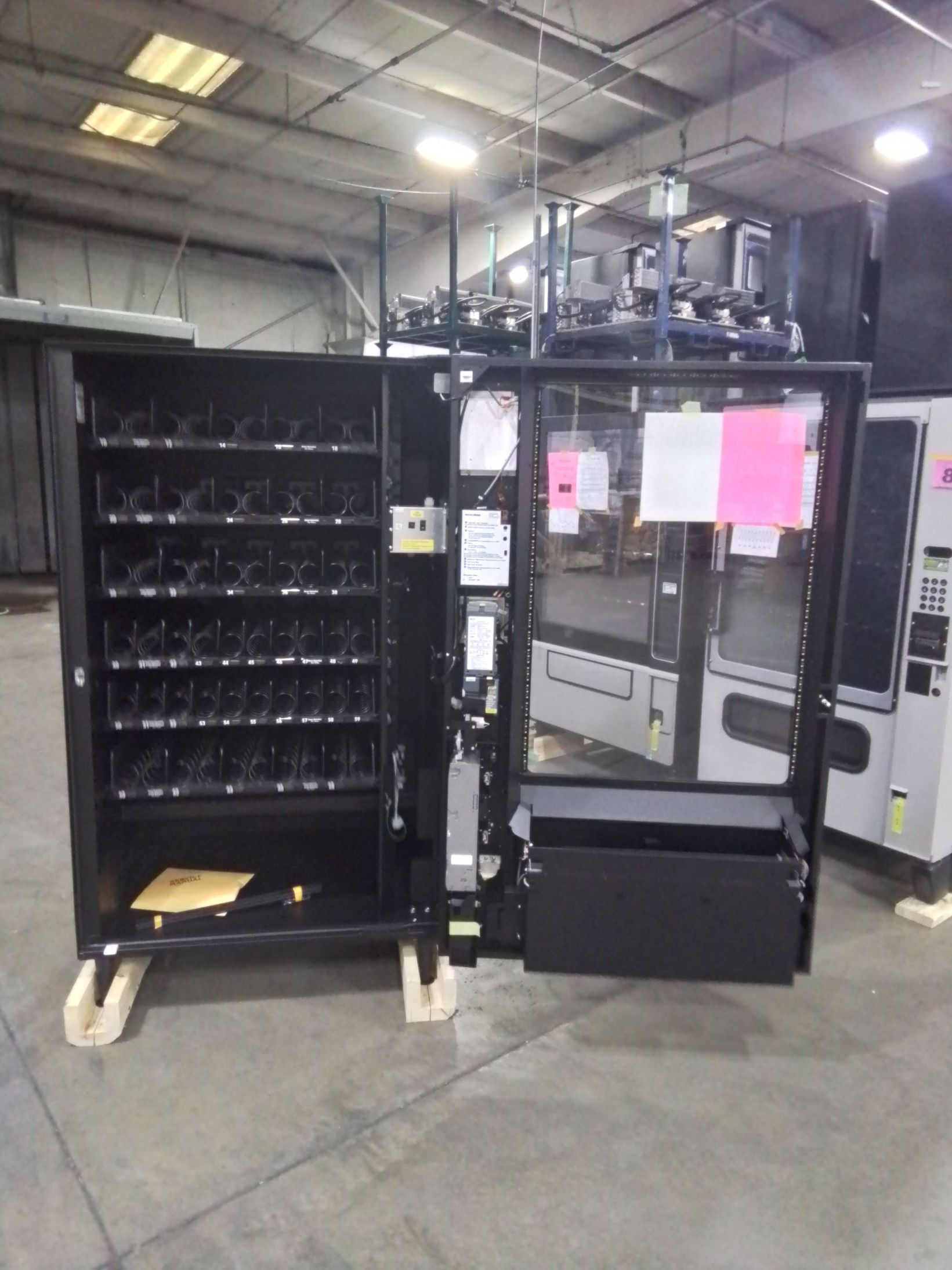 USI 40-Selection Snack & Candy Vending Machine - Used