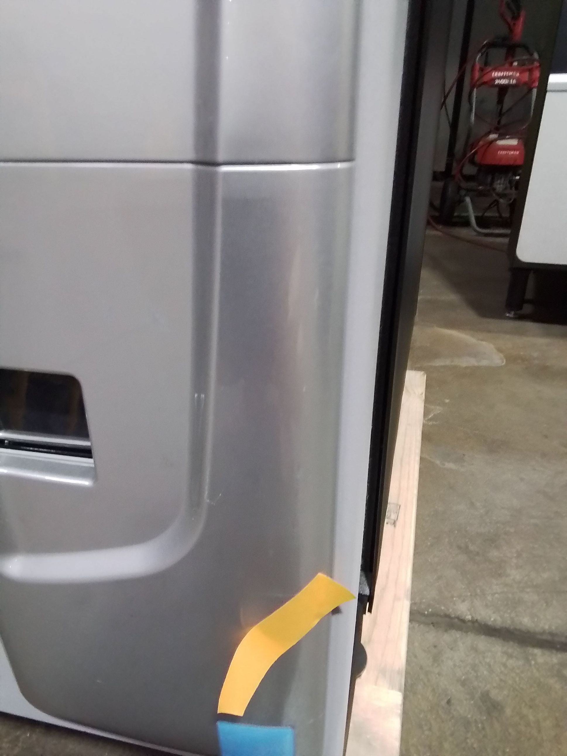 USI 42-Selection Cold Food & Drink Combination Vending Machine - Used