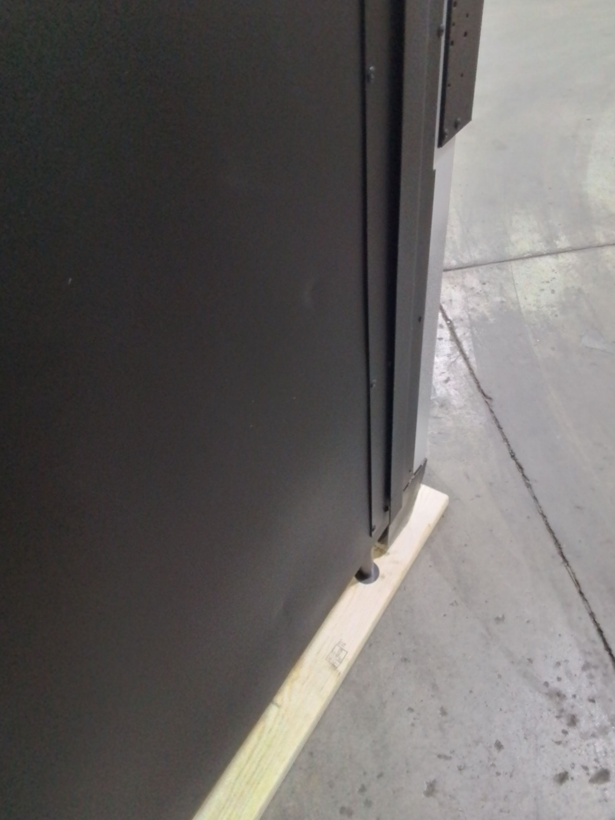 USI 38-Selection High Security Outdoor Combination Vending Machine-Used