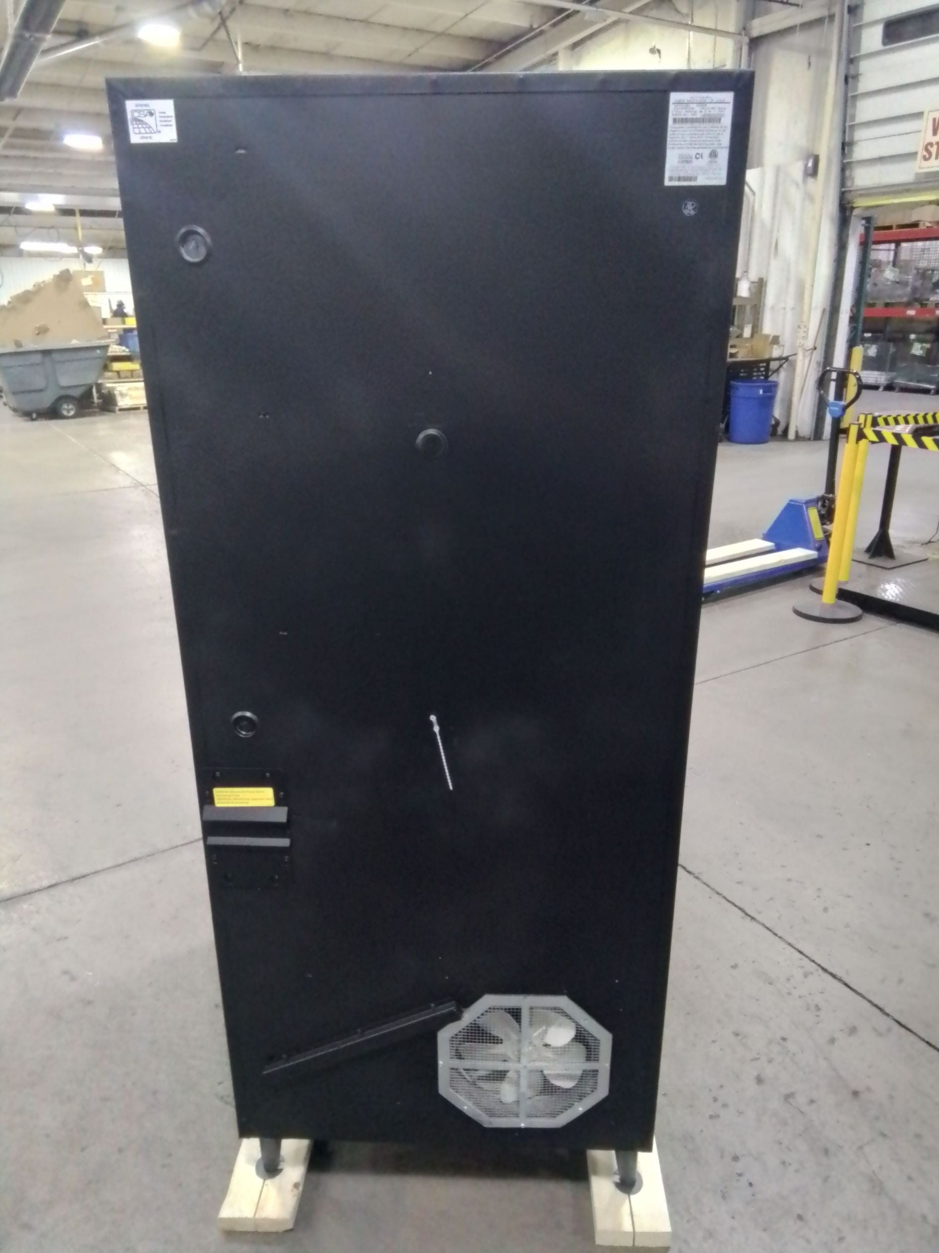 USI 38-Selection Snack & Drink Combination Vending Machine - Used