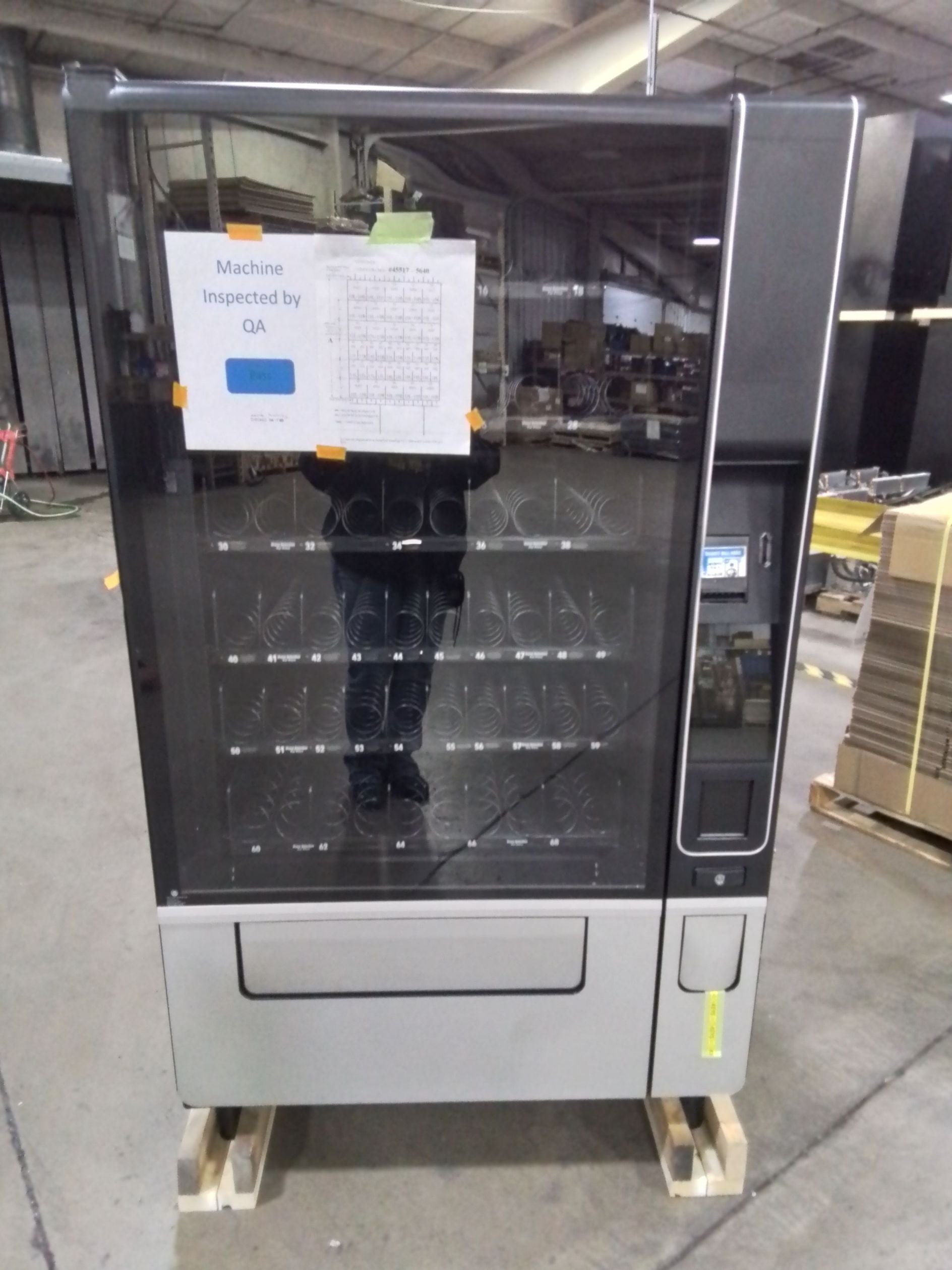 USI 40-Selection Premium Snack & Candy Vending Machine - Used