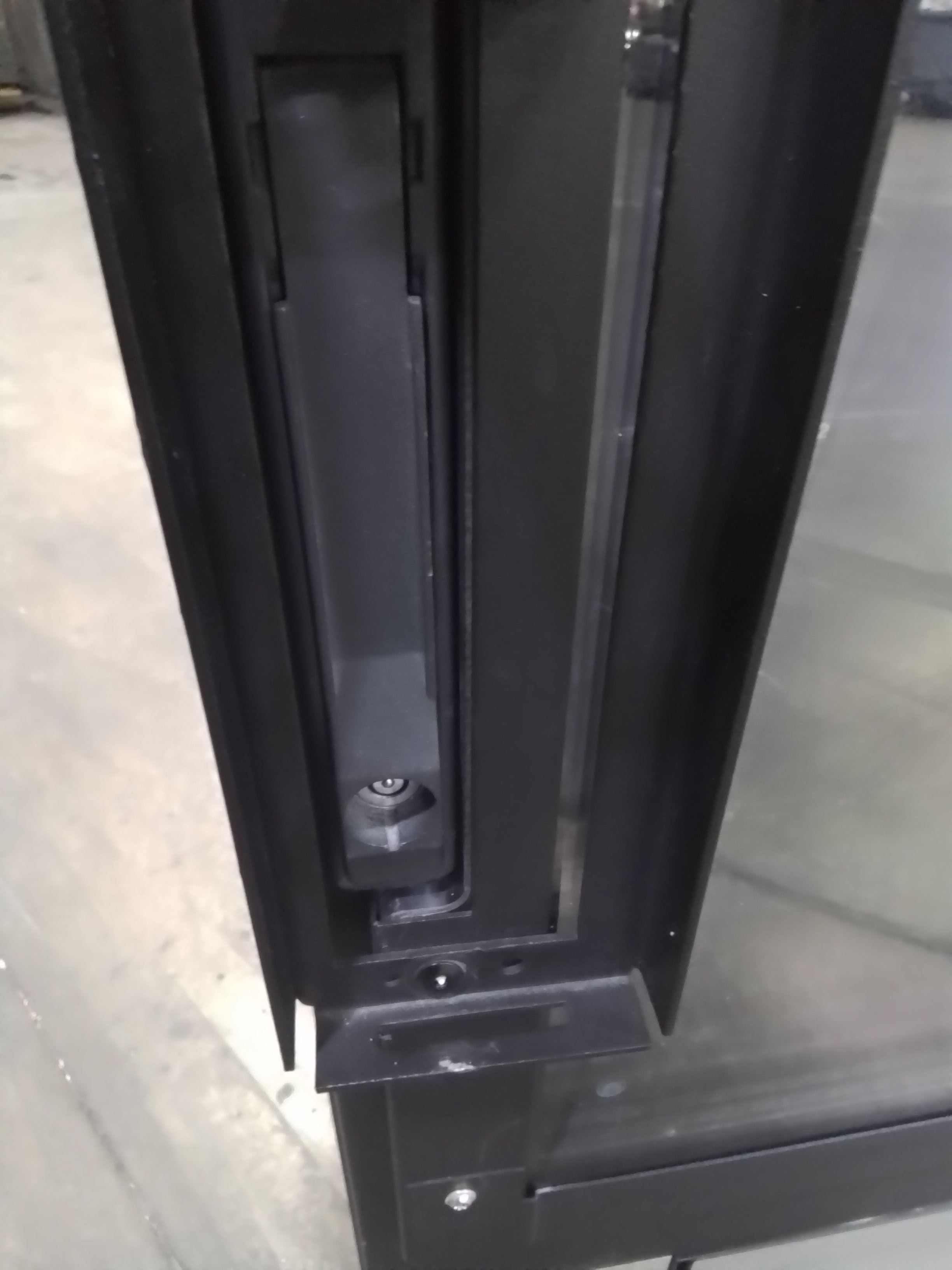 USI 38-Selection High Security Outdoor Combination Vending Machine-Used