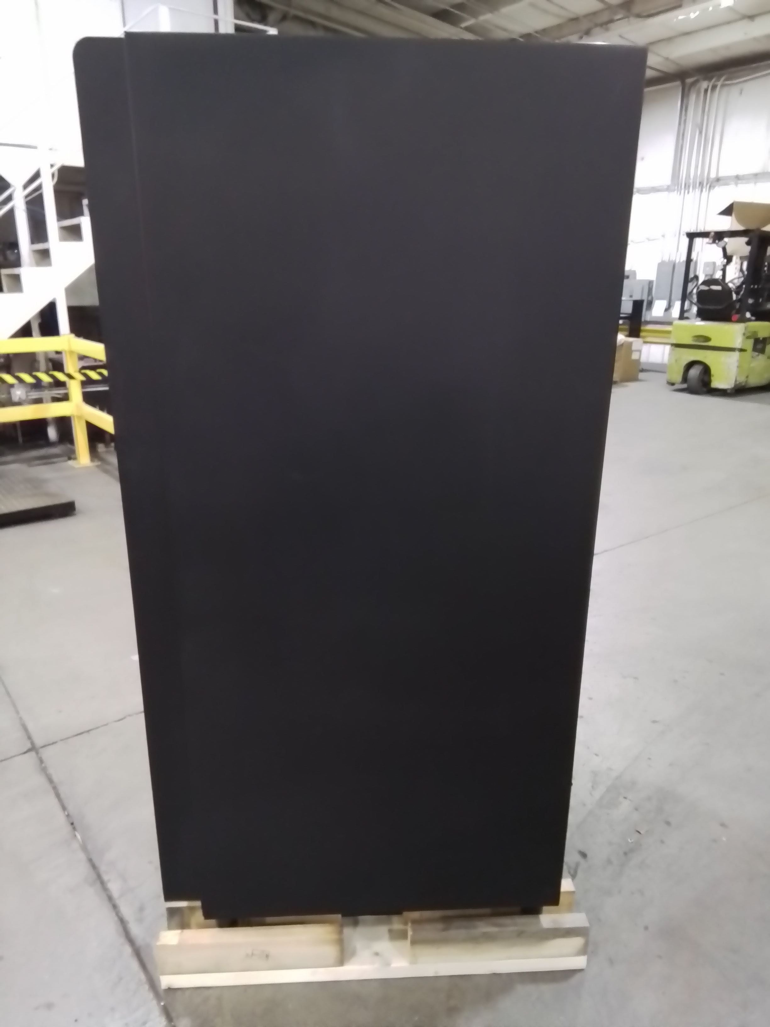 USI 40-Selection Premium Snack & Candy Vending Machine - Used