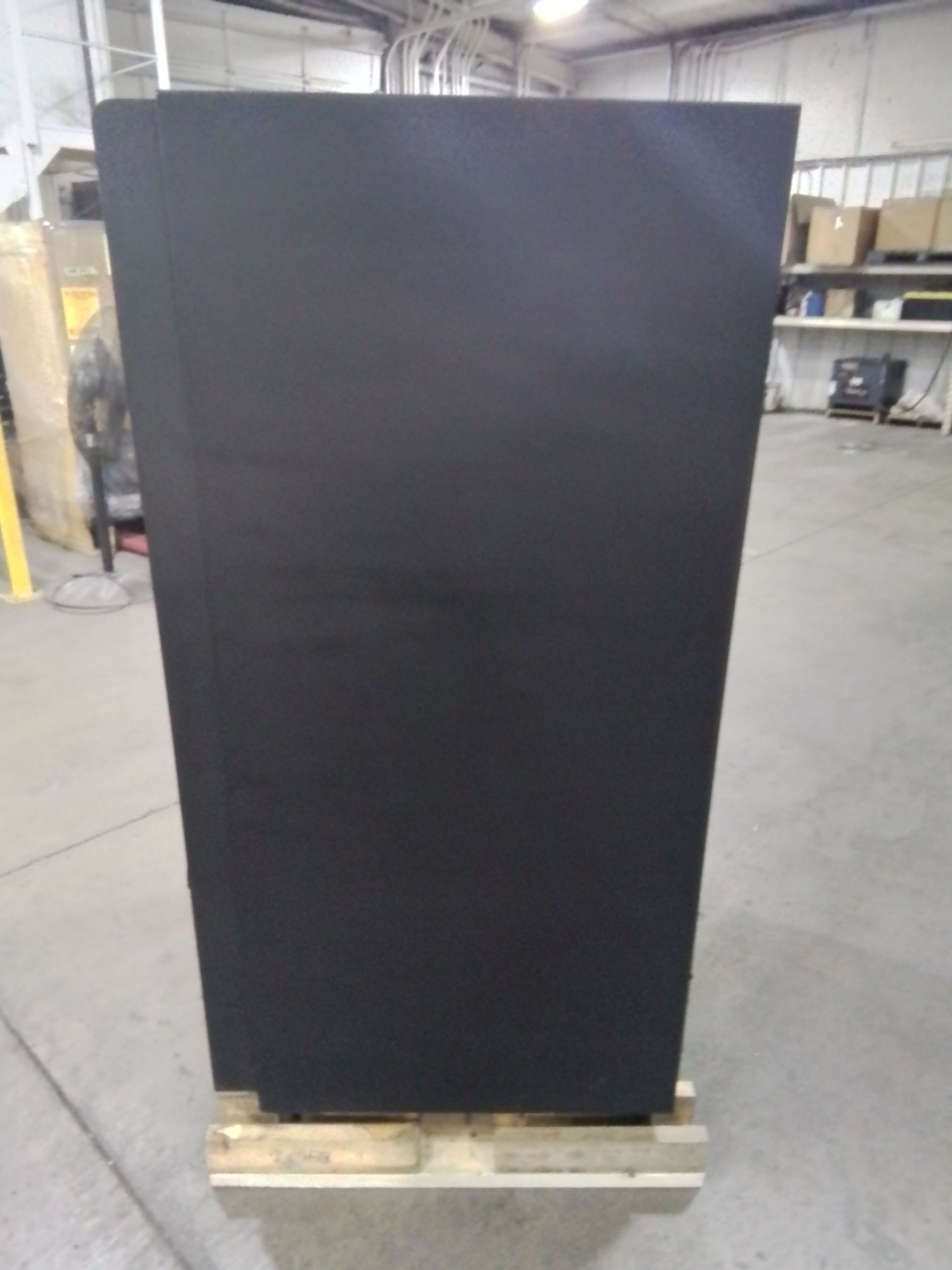 USI 40-Selection Premium Snack & Candy Vending Machine - Used